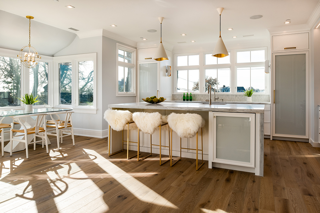 Luxurious Rye Home With Sublime Water Views Seeks 6m Kitchen