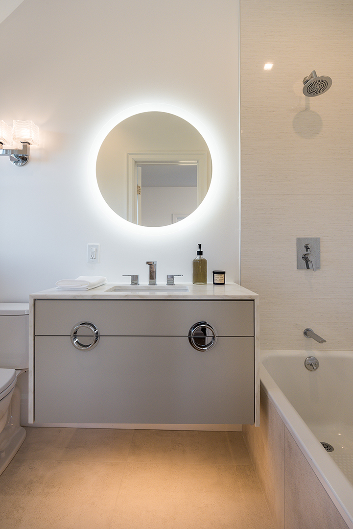 Luxurious Rye Home With Sublime Water Views Seeks 6m Powder Room