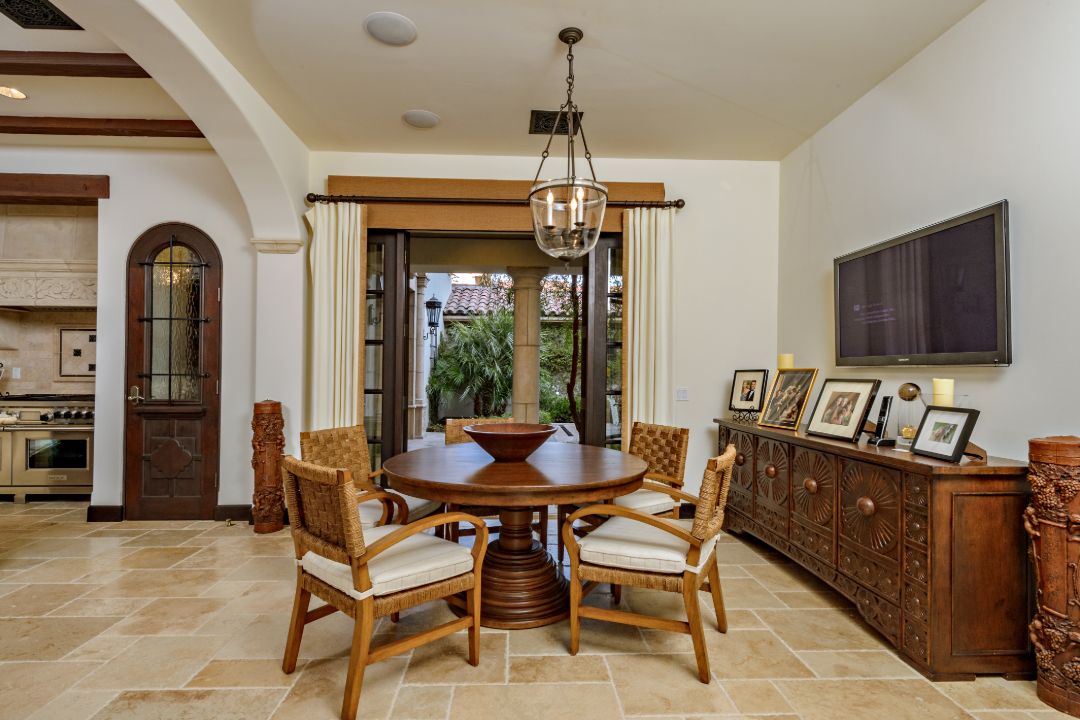 Sylvester Stallone La Quinta Breakfast Nook