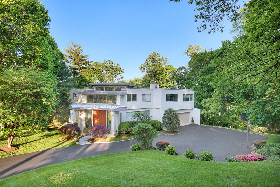 Greenwhich Home Exterior