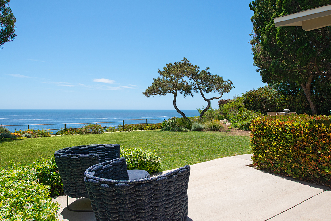 Johnny Mandel Malibu Home Lounge Area