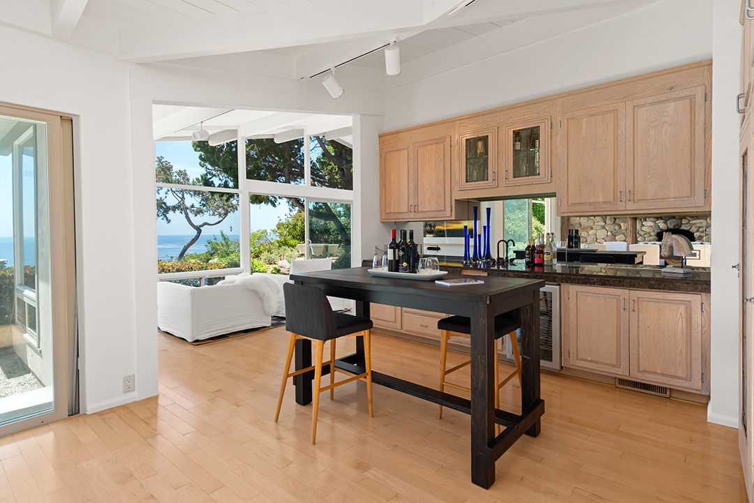Johnny Mandel Malibu Home Wet Bar