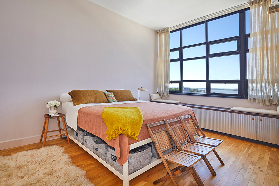 Shalom Harlow Brooklyn Apartment Bedroom