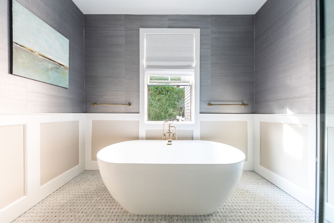 Beach Lane Wainscott Hamptons Soaking Tub