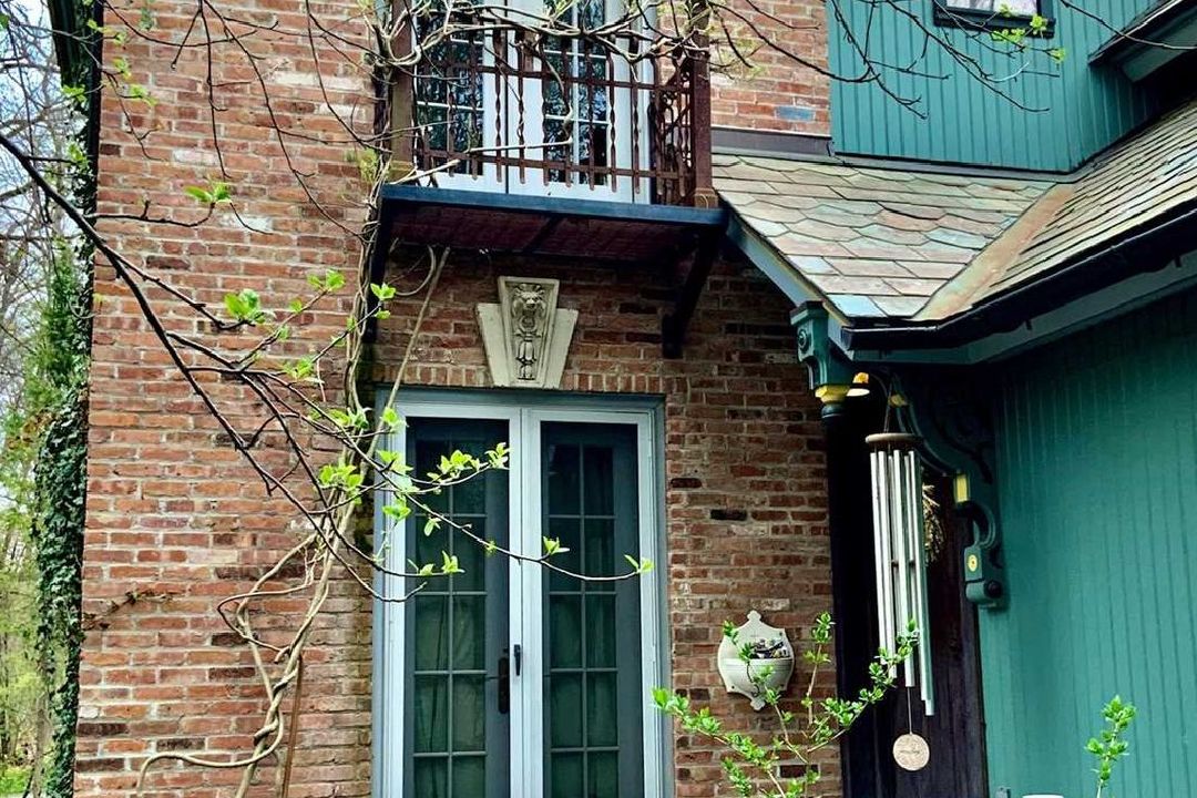 Eleanor Roosevelt Childhood Estate Germantown Windows
