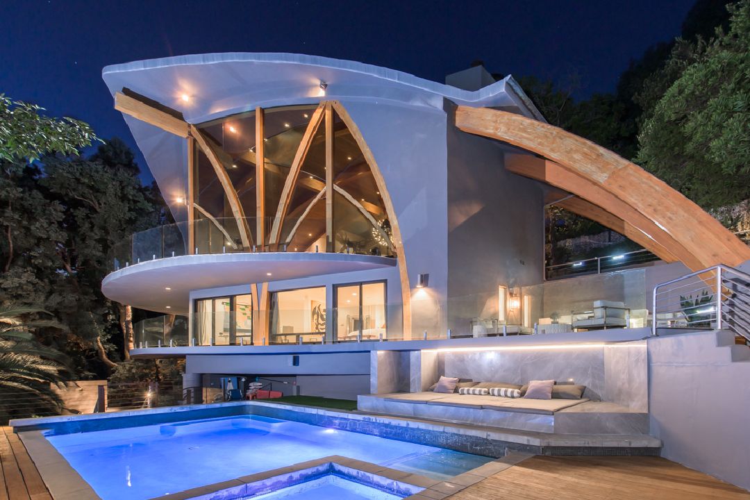 Harry Gesner Malibu Ravenseye House Pool