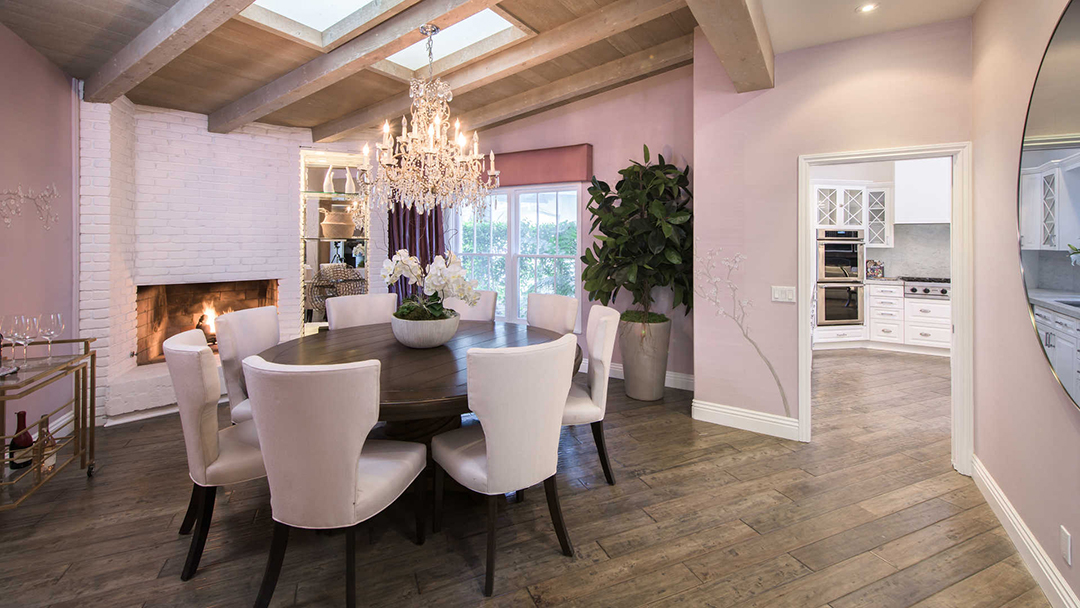 Kyle Richards And Mauricio Umansky Relist Timeless Bel Air Home For 6m Dining Room Pink