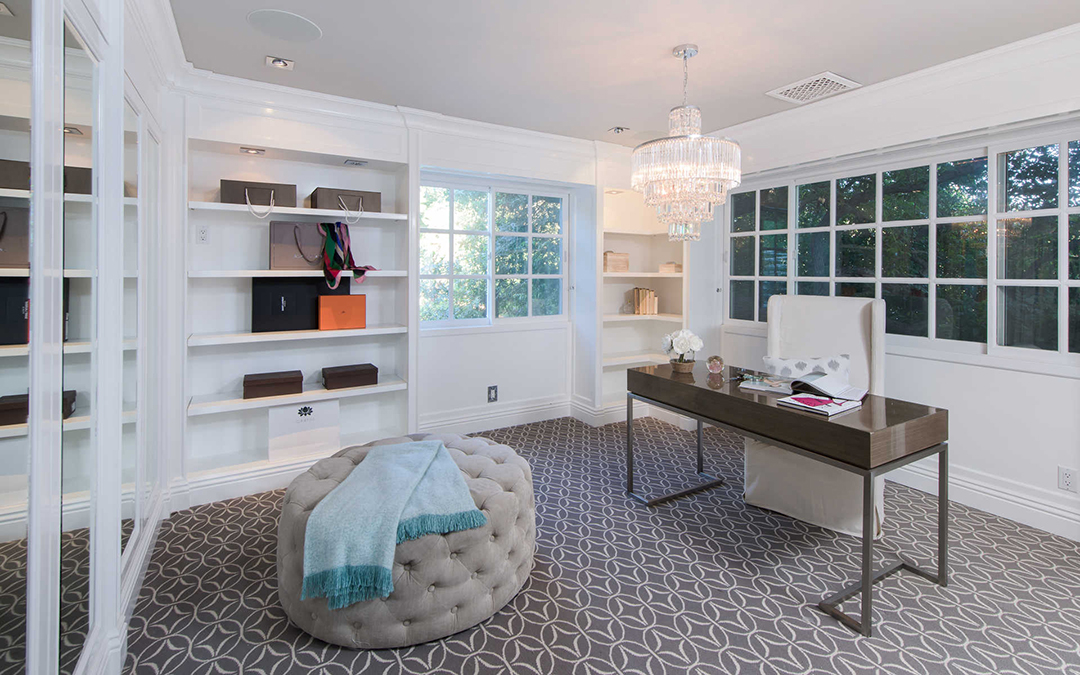 Kyle Richards And Mauricio Umansky Relist Timeless Bel Air Home For 6m Office