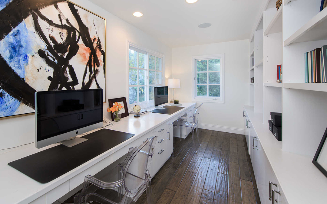 Kyle Richards And Mauricio Umansky Relist Timeless Bel Air Home For 6m Study Room