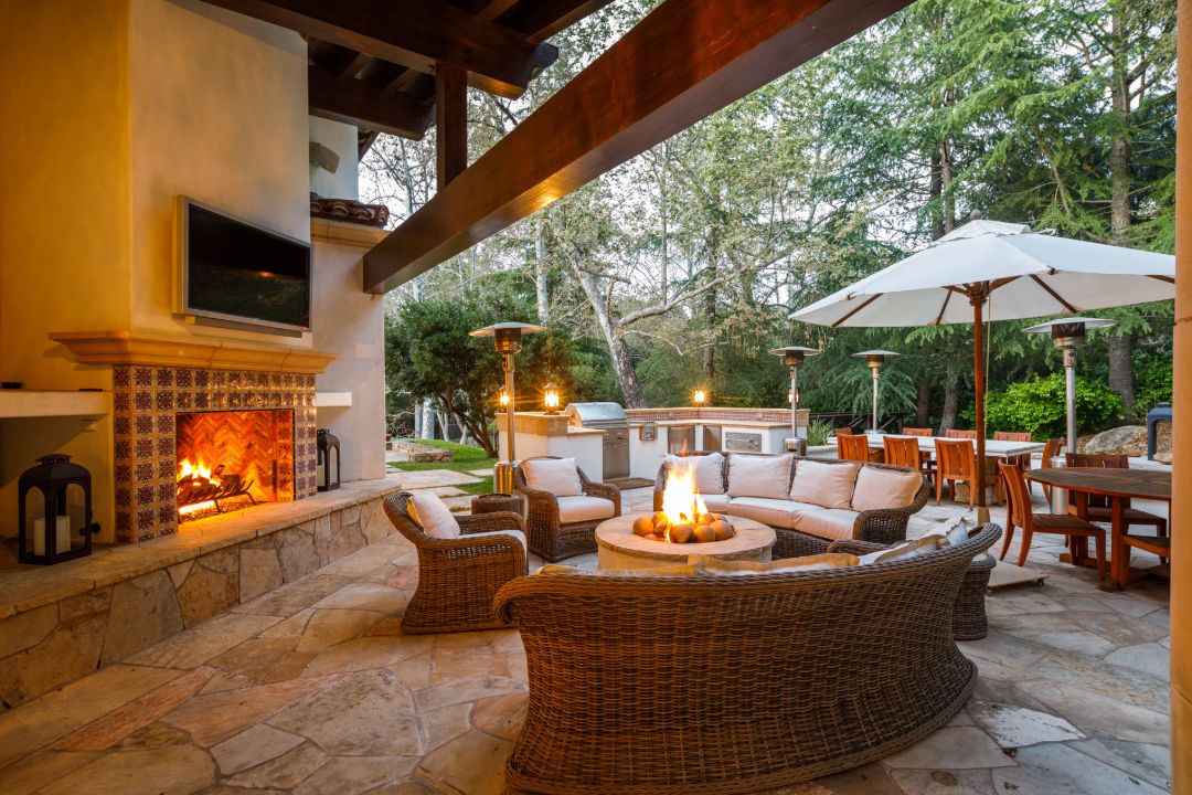 Liam Payne Calabasas Home Patio