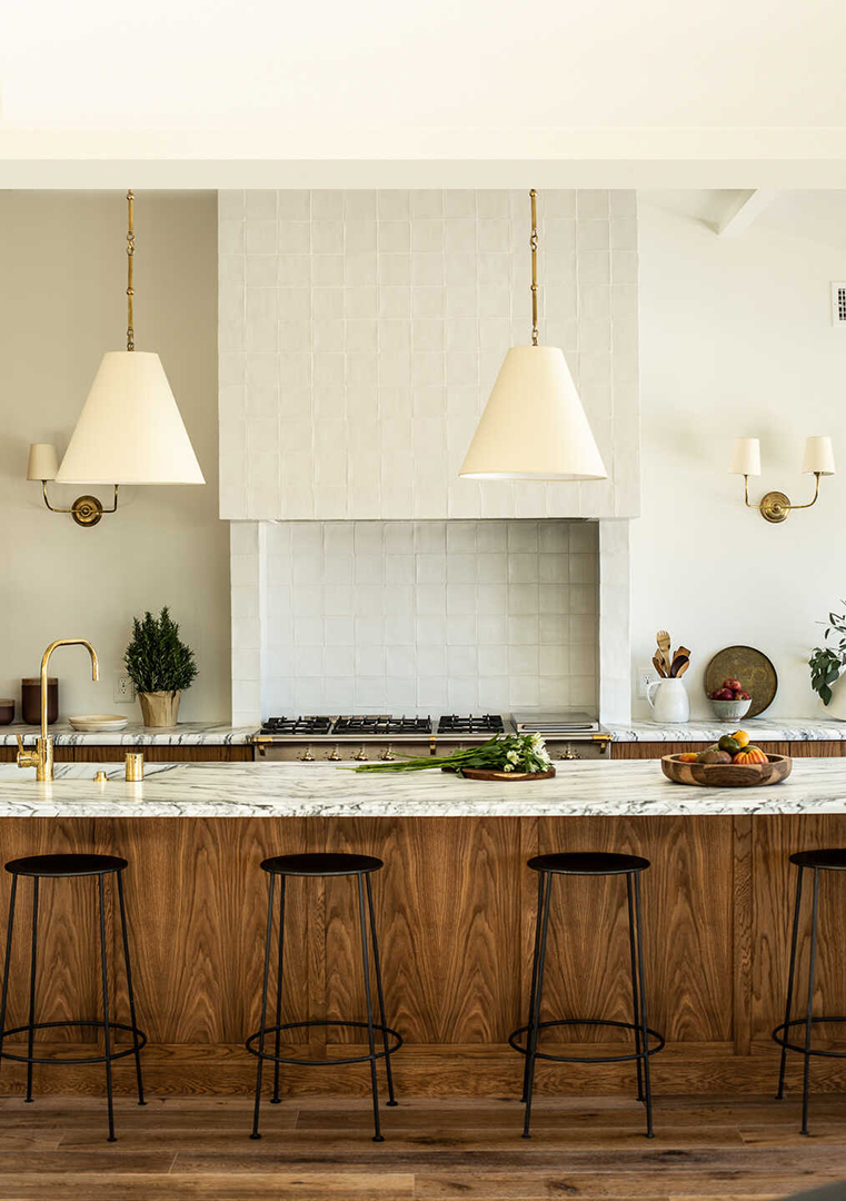 Reimagined Home In Mandeville Canyon With A Focus On Nature Asks 4 7m Kitchen B