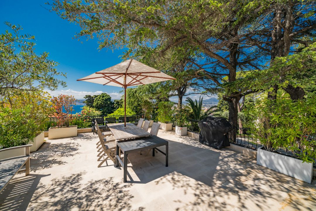 Sean Connery Cap De Nice Villa Outdoor Dining
