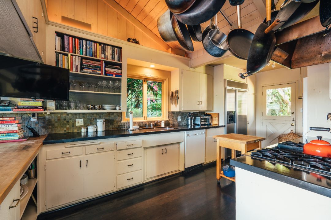 Stockard Channing Laurel Canyon Kitchen I