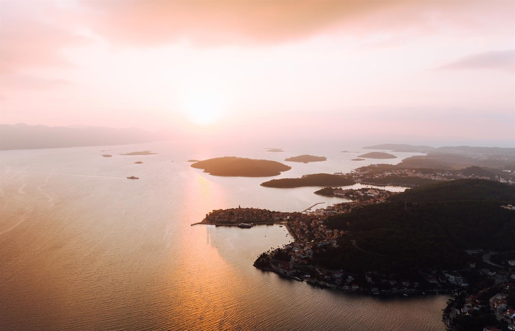 Tour An Architectural Masterpiece Listed On A Dreamy Island In Croatia Ocean