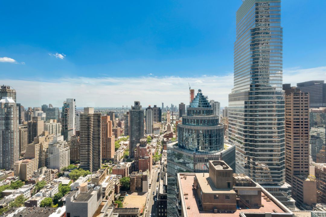 515 Park Ave Duplex Views I