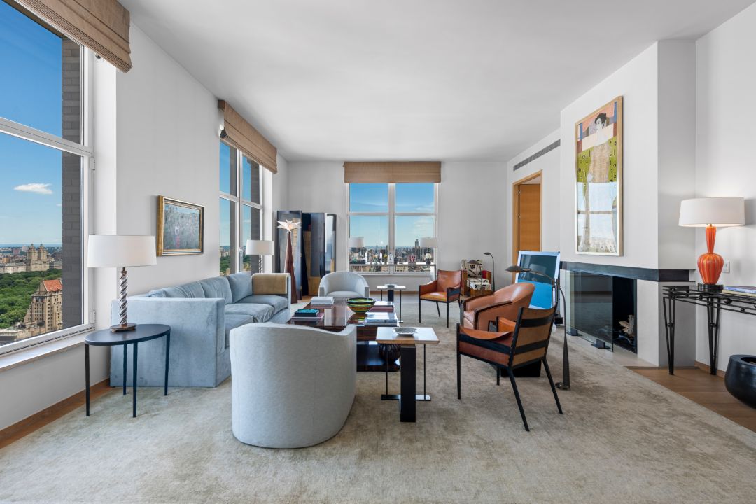 515 Park Ave Duplex Living Room II