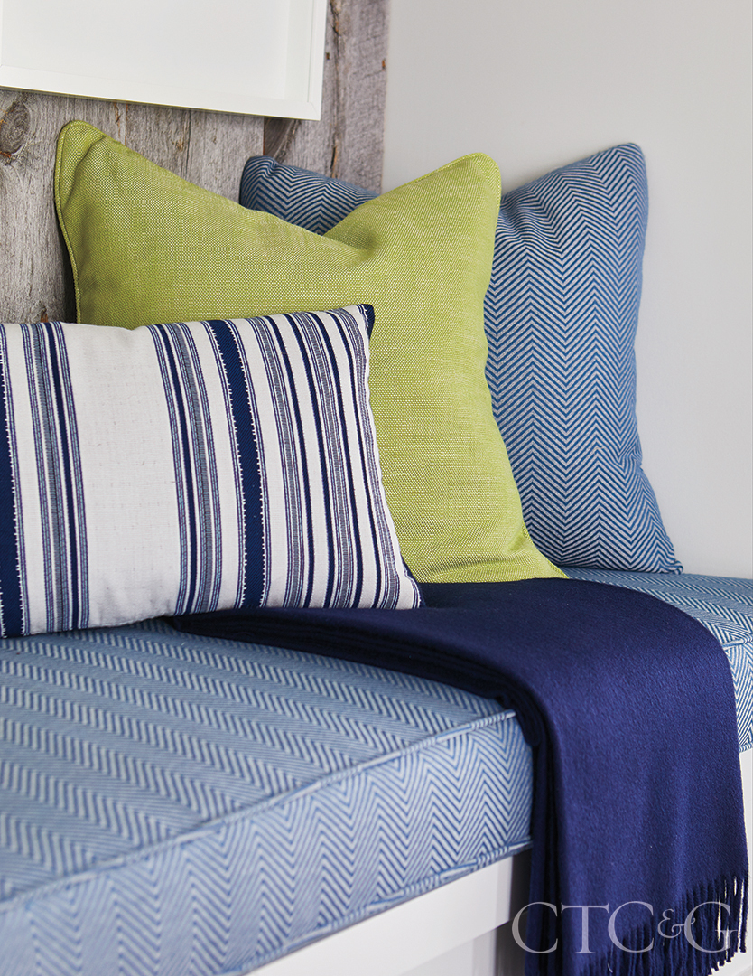 Kent Pool House Green And Blue Bench