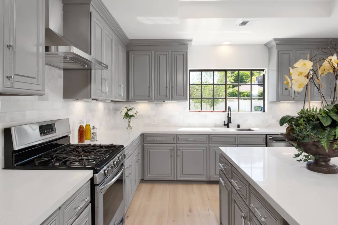 Jennifer Lopez Los Angeles Eco Friendly Bungalow Kitchen