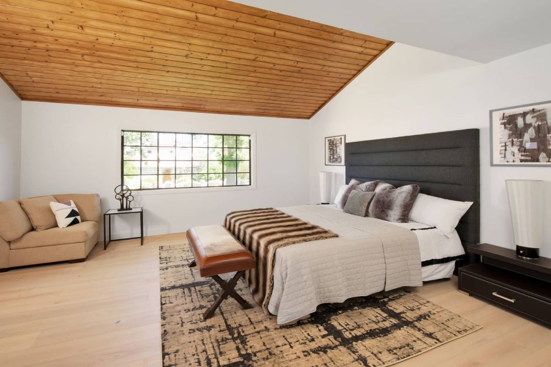 Jennifer Lopez Los Angeles Eco Friendly Bungalow Bedroom