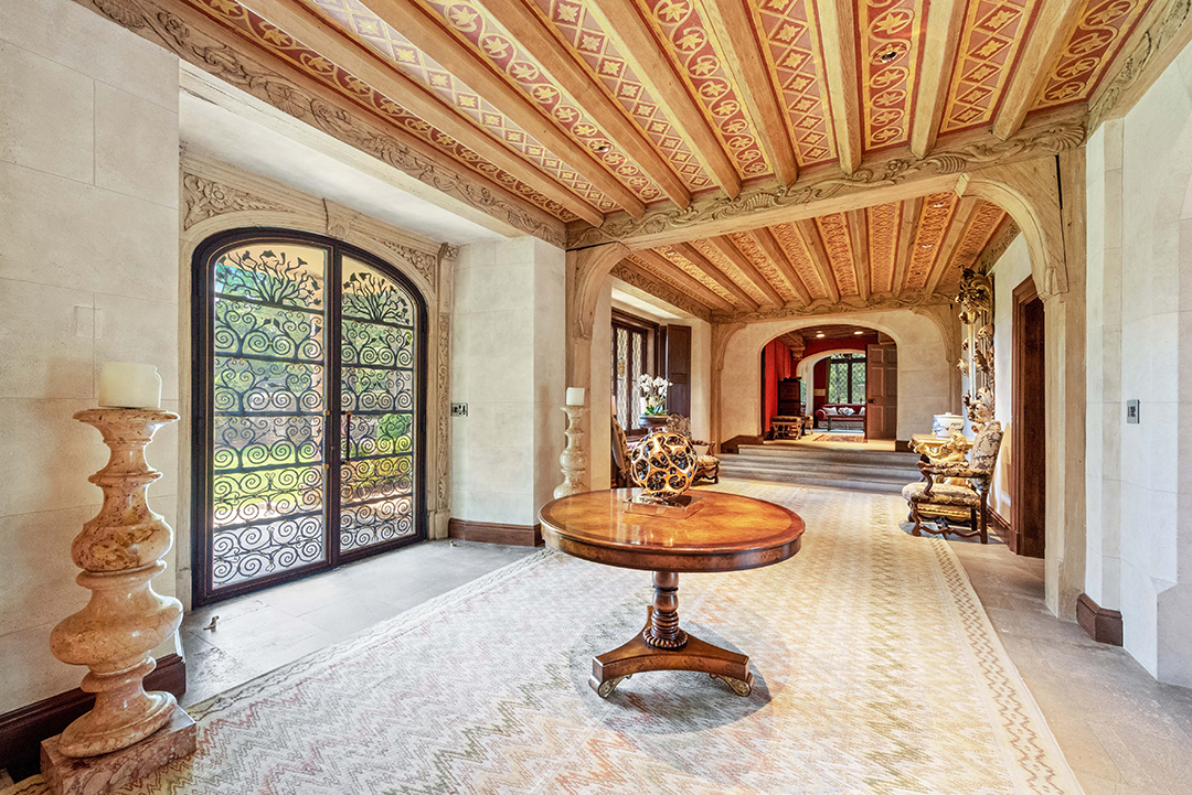 Late Fashion Designer Vince Camutos 1927 Built Greenwich Chateau Is Going To Auction Entry