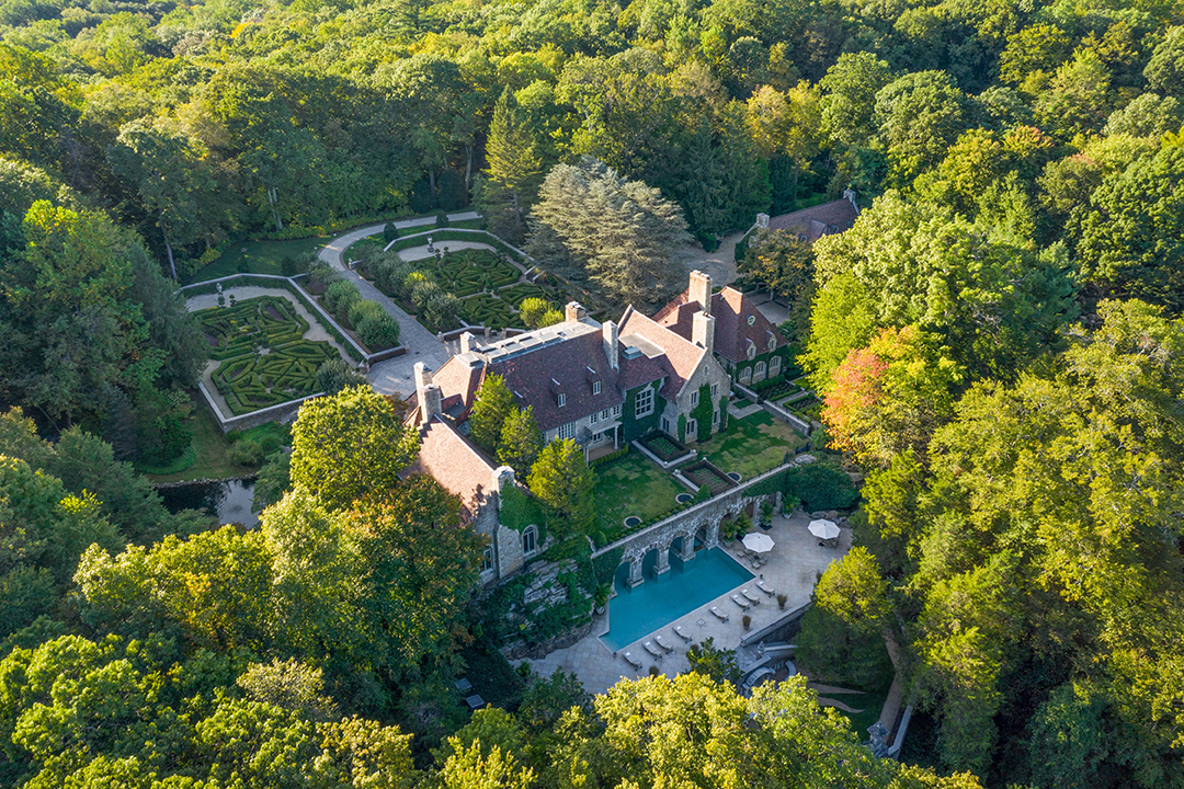 Late Fashion Designer Vince Camutos 1927 Built Greenwich Chateau Is Going To Auction Exterior B