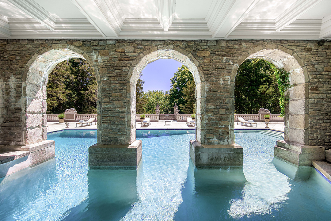 Late Fashion Designer Vince Camutos 1927 Built Greenwich Chateau Is Going To Auction Pool