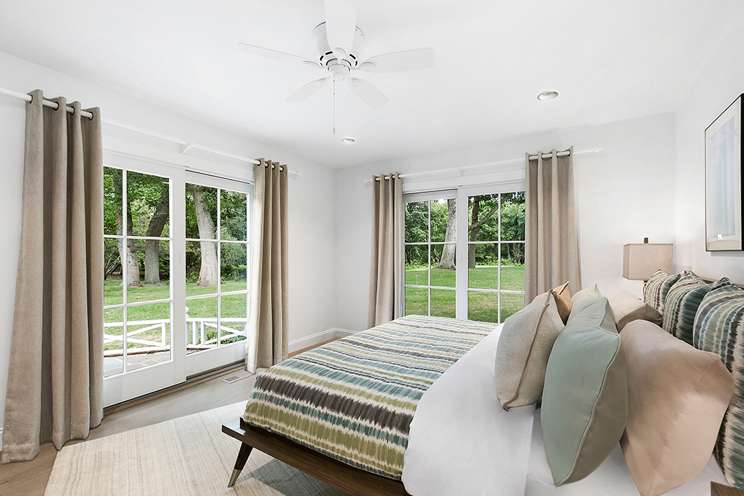 Rachael Ray Parts Ways With 6 Acre Southampton Retreat For 3 25m Bedroom D