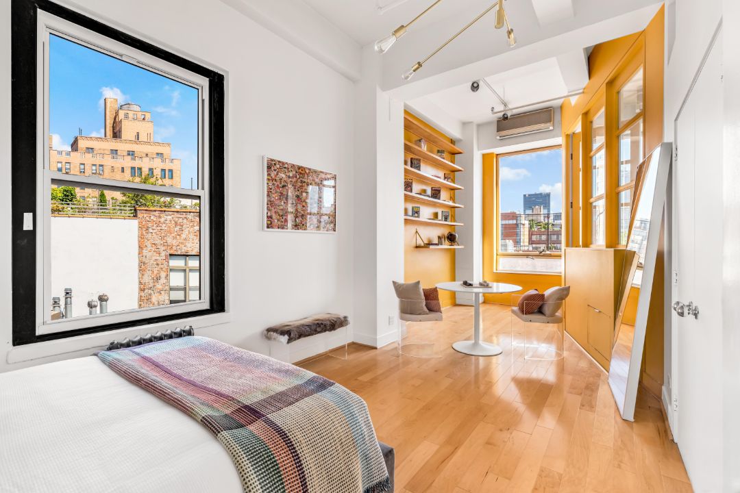 Susan Sarandon Chelsea Duplex Bedroom