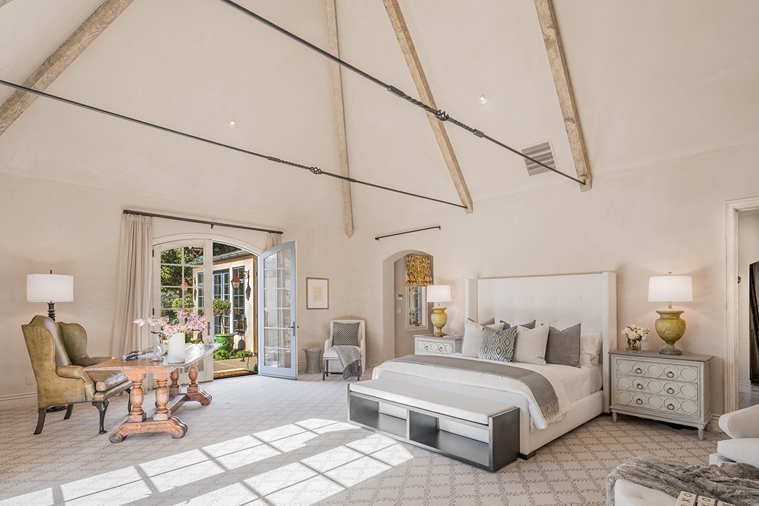 Tour A Dramatic Napa Valley Estate On 47 Acres Asking 7 9m Master Bedroom C