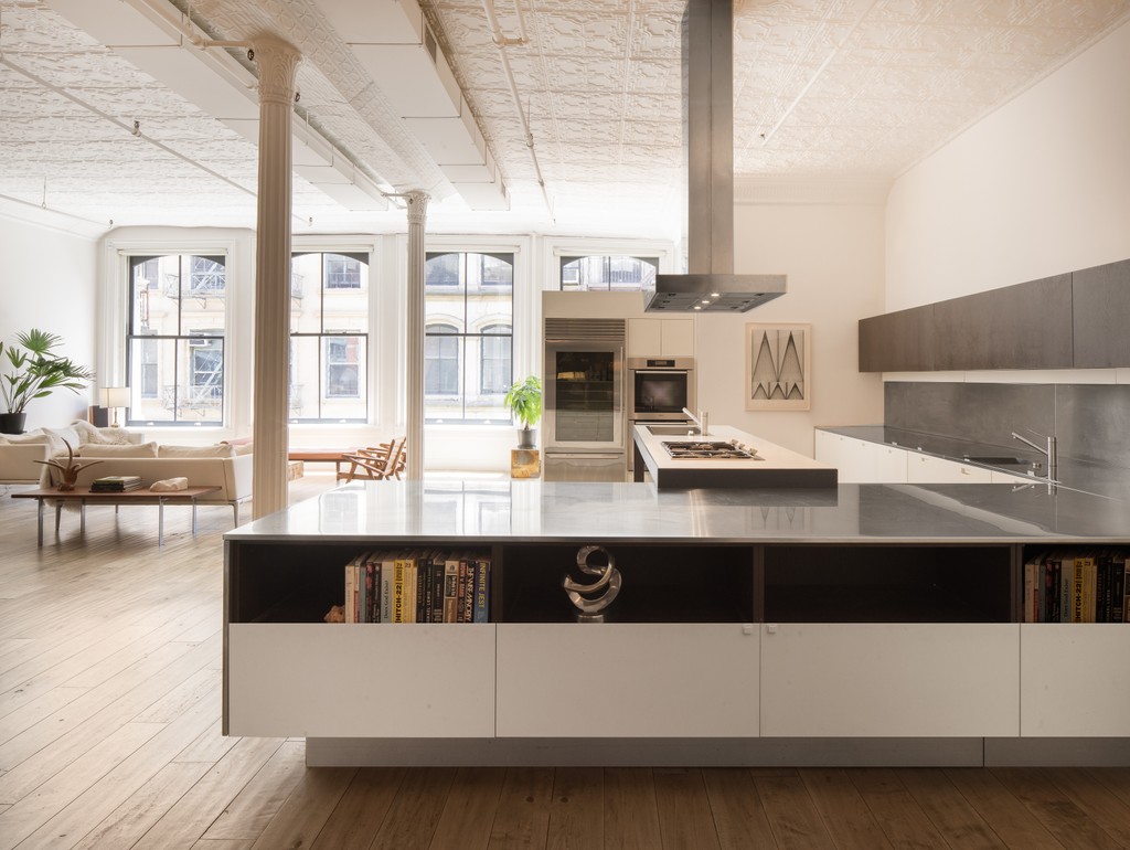 Trendy Full Floor Loft In A 19th Century Tribeca Building Lists For 5 45m Kitchen