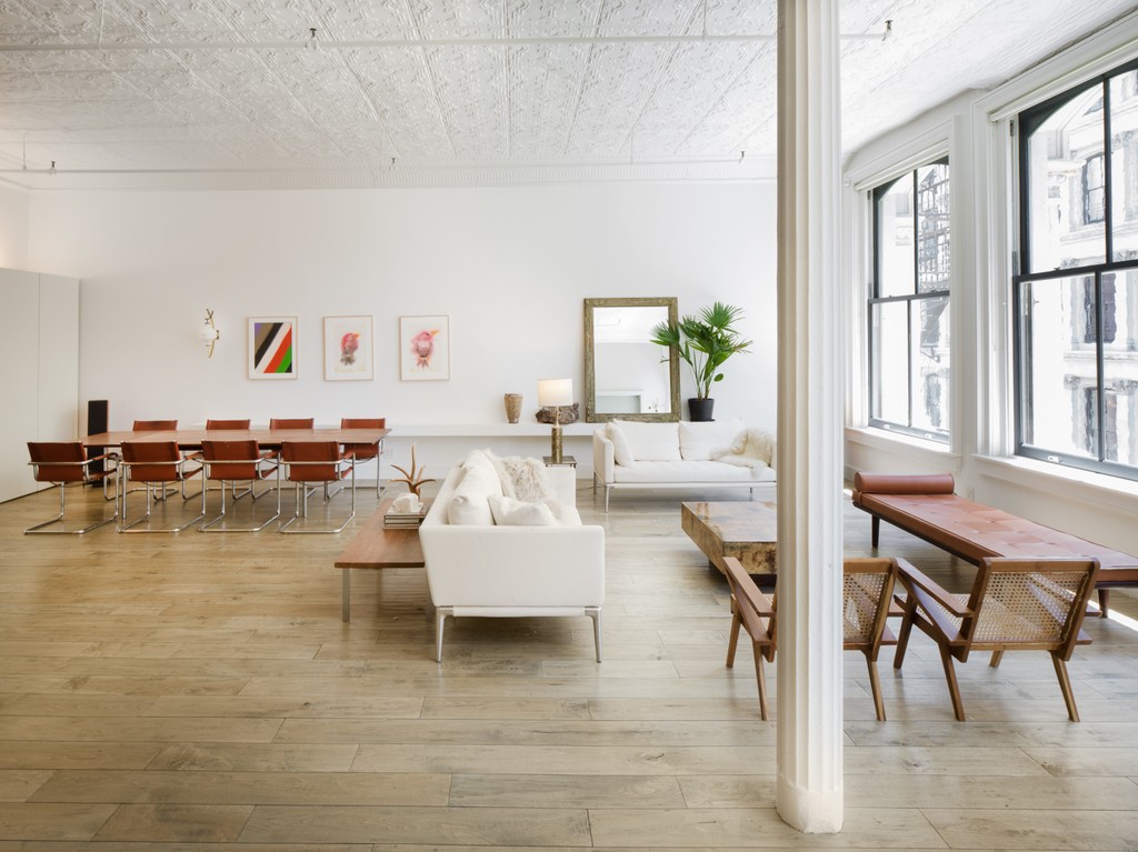 Trendy Full Floor Loft In A 19th Century Tribeca Building Lists For 5 45m Living Room B