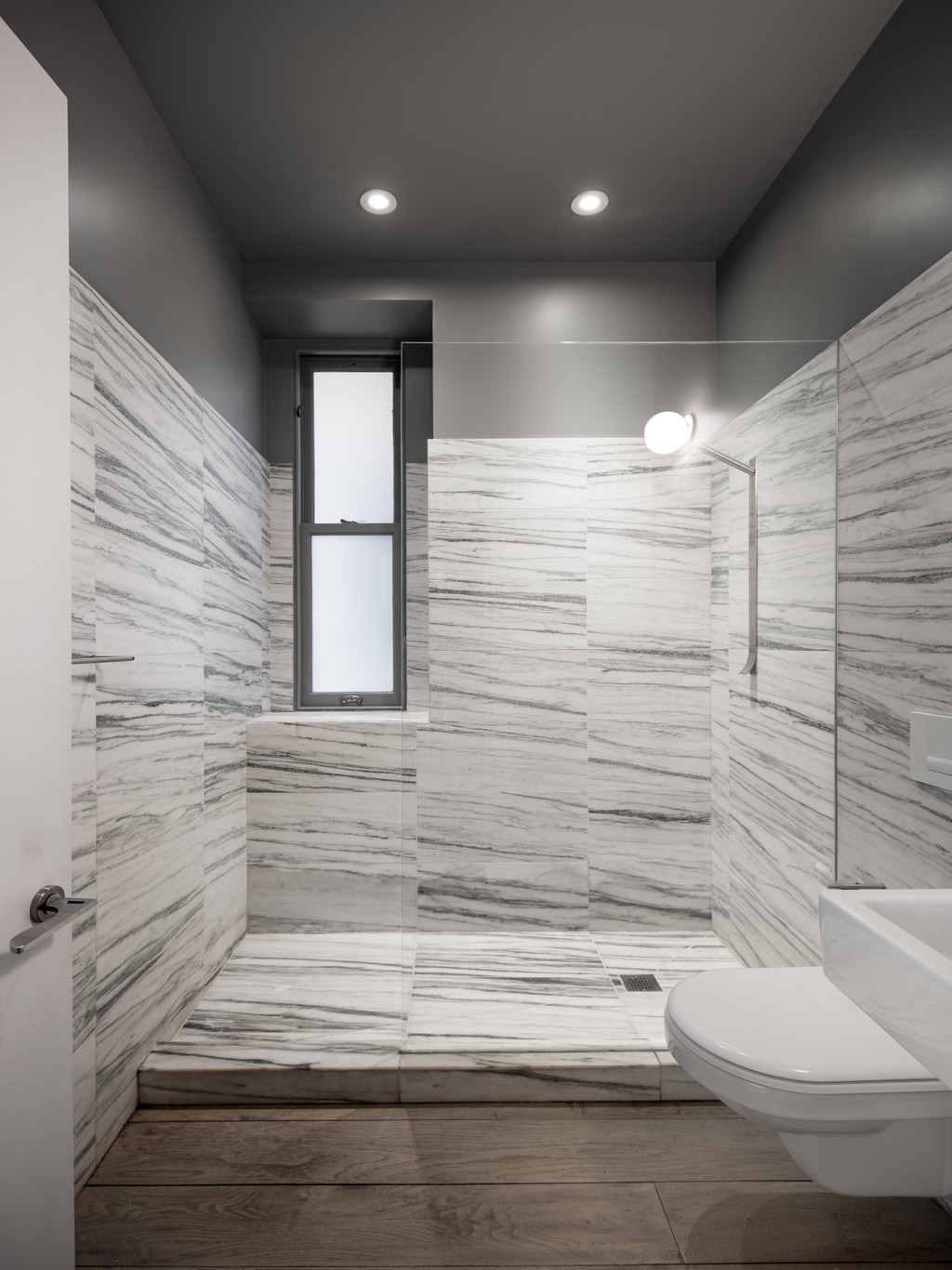 Trendy Full Floor Loft In A 19th Century Tribeca Building Lists For 5 45m Shower