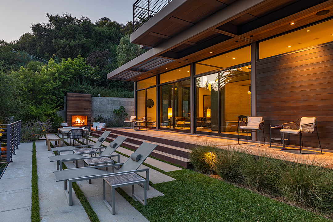 Will Arnett Lists His Swanky Custom Built Beverly Hills Home For 11m Lounges