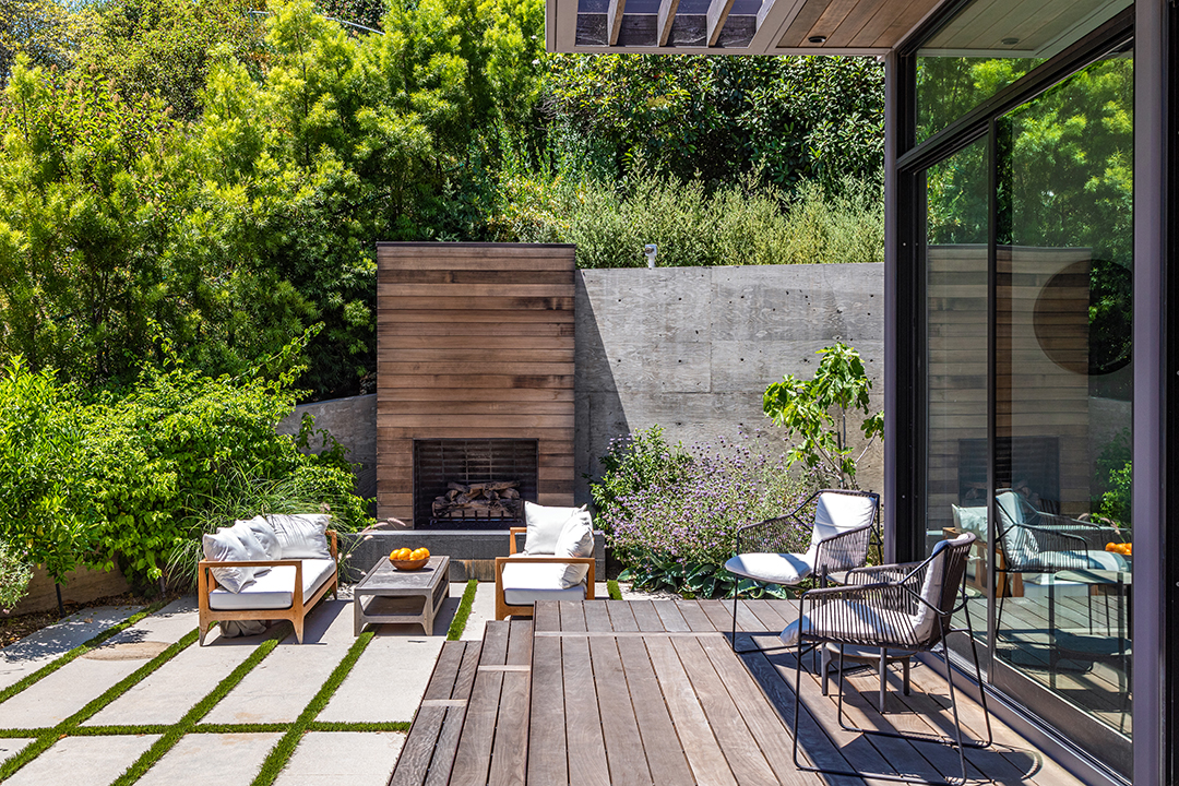 Will Arnett Lists His Swanky Custom Built Beverly Hills Home For 11m Outdoor Living