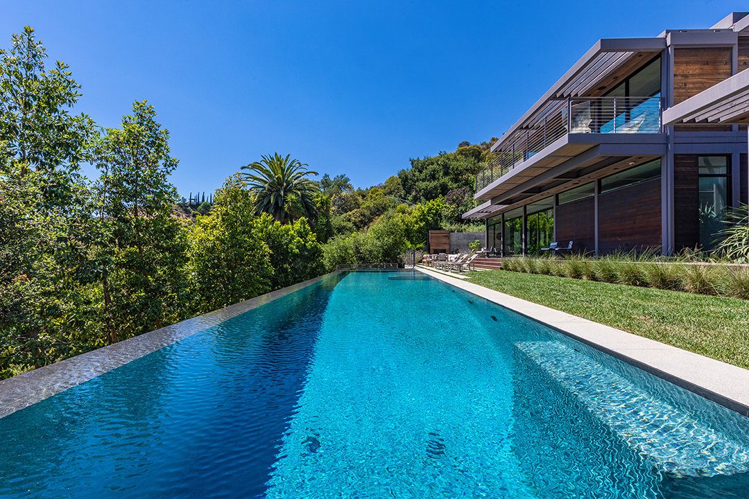 Will Arnett Lists His Swanky Custom Built Beverly Hills Home For 11m Pool B