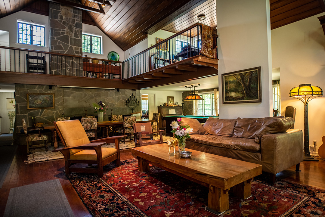 Co Creator Of Iconic 1969 Woodstock Festival Lists Home Right Nearby Great Room B