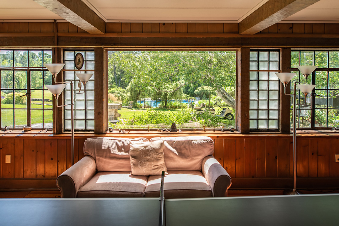 Co Creator Of Iconic 1969 Woodstock Festival Lists Home Right Nearby Green View