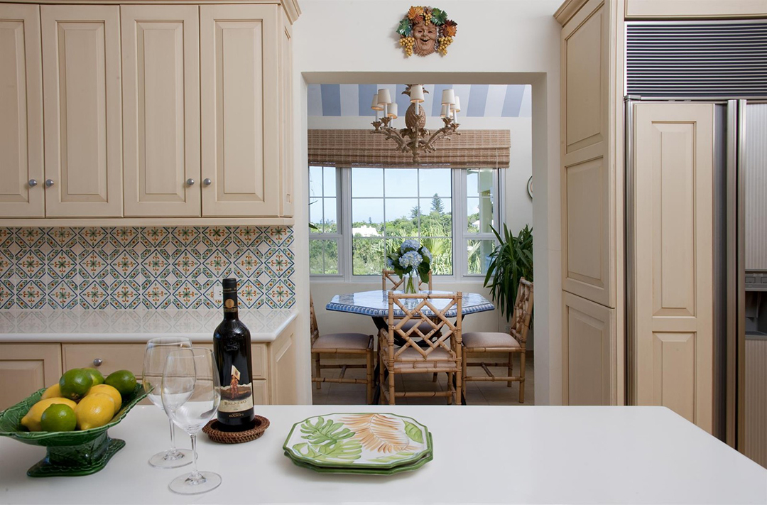 Dream Bermuda Home In Sought After Tuckers Town For Sale 8 8m Kitchen