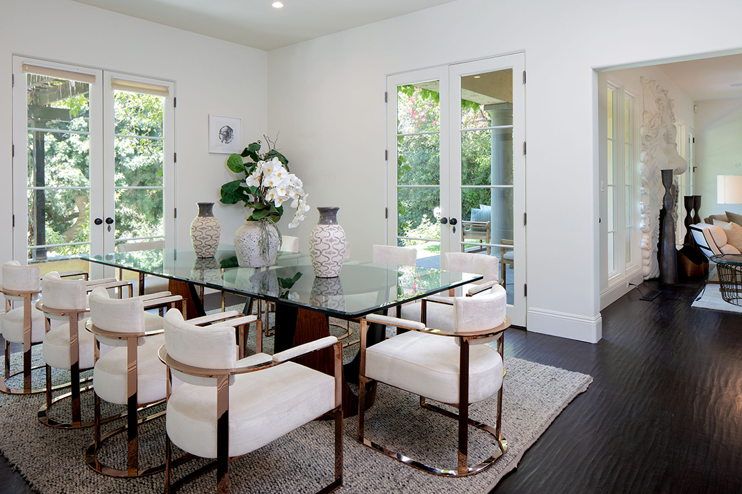 Geena Davis Enchanting 6m Pacific Palisades Home Is In A League Of Its Own Dining Room