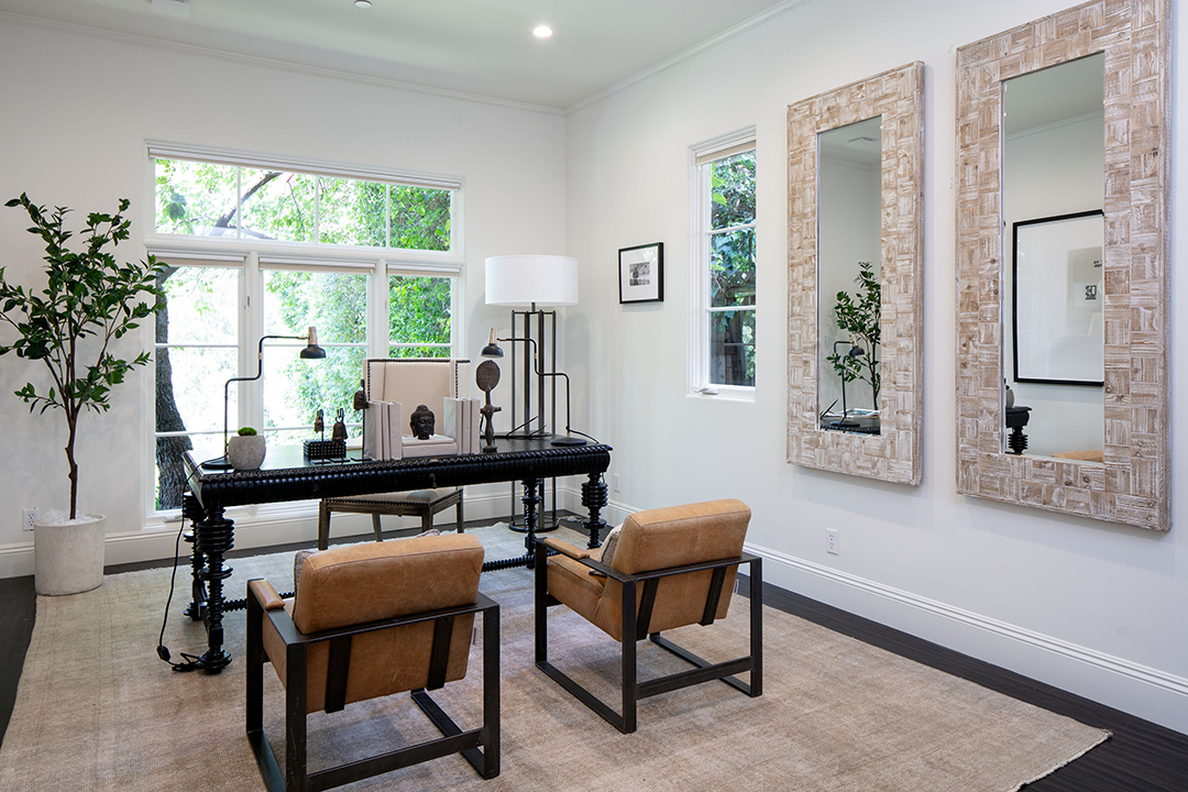 Geena Davis Enchanting 6m Pacific Palisades Home Is In A League Of Its Own Office