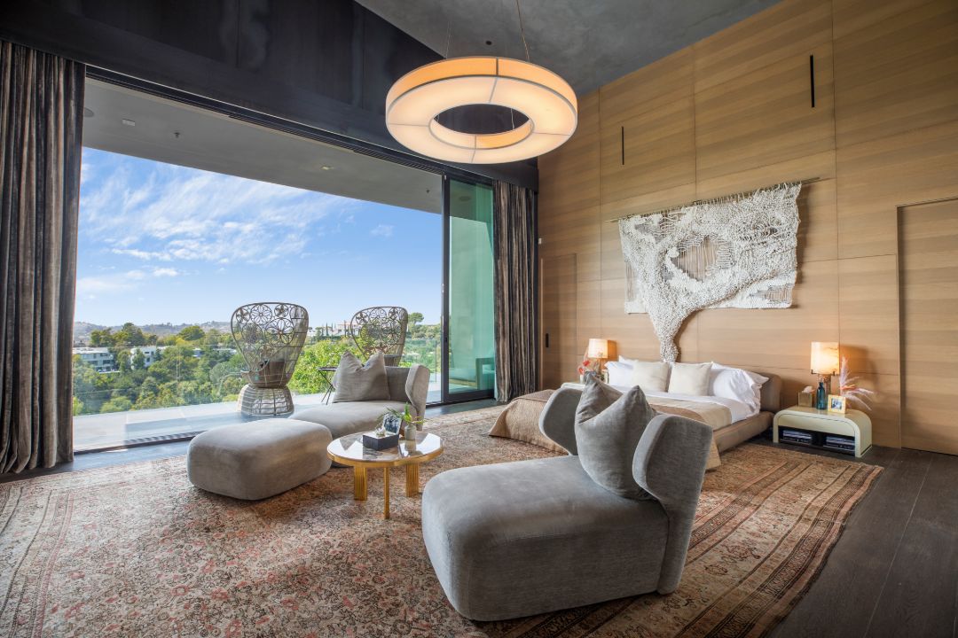 John Legend Chrissy Teigen Beverly Hills Home Master Bedroom Sitting Area