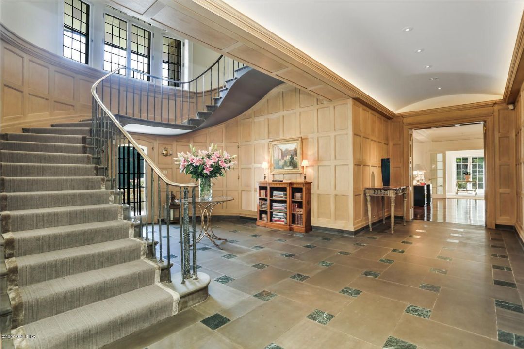 Paul Starrett Greenwich Manor Grand Staircase