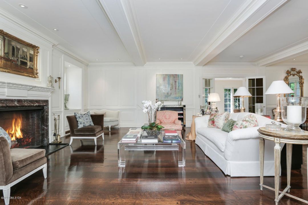 Paul Starrett Greenwich Manor Living Room