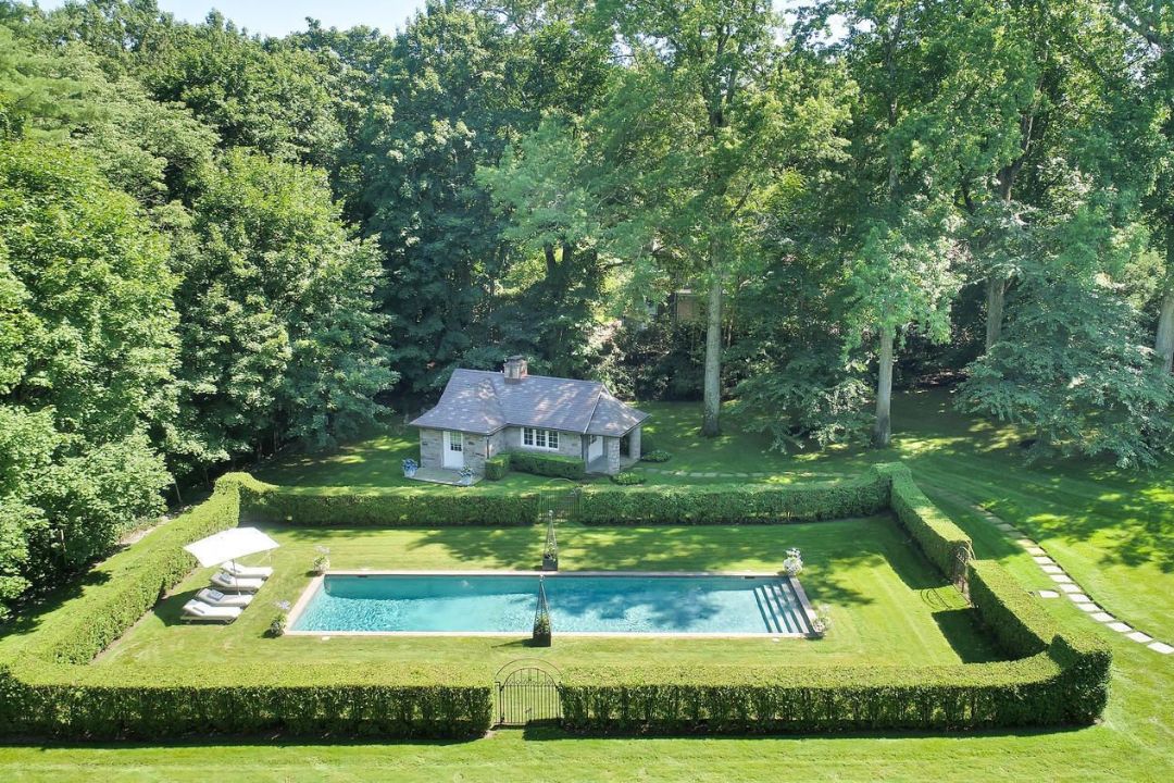 Paul Starrett Greenwich Manor Pool III