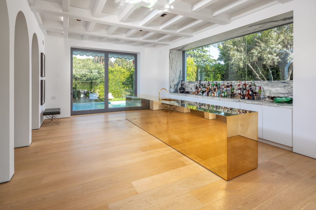 Quogue Hamptons Historic Estate Kitchen