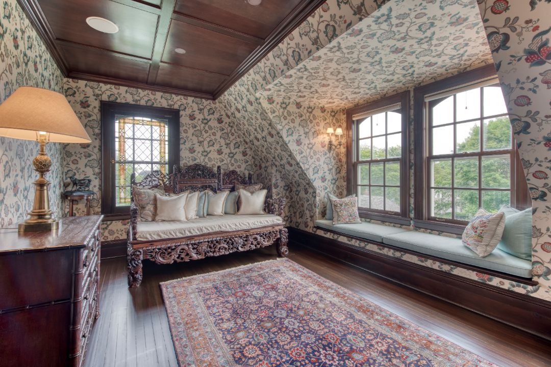 Quogue Hamptons Historic Estate Bedroom II
