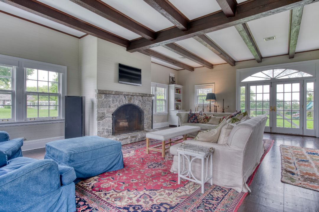 Quogue Hamptons Historic Estate Guest House Living