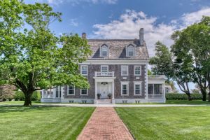 Quogue Hamptons Historic Estate Exterior