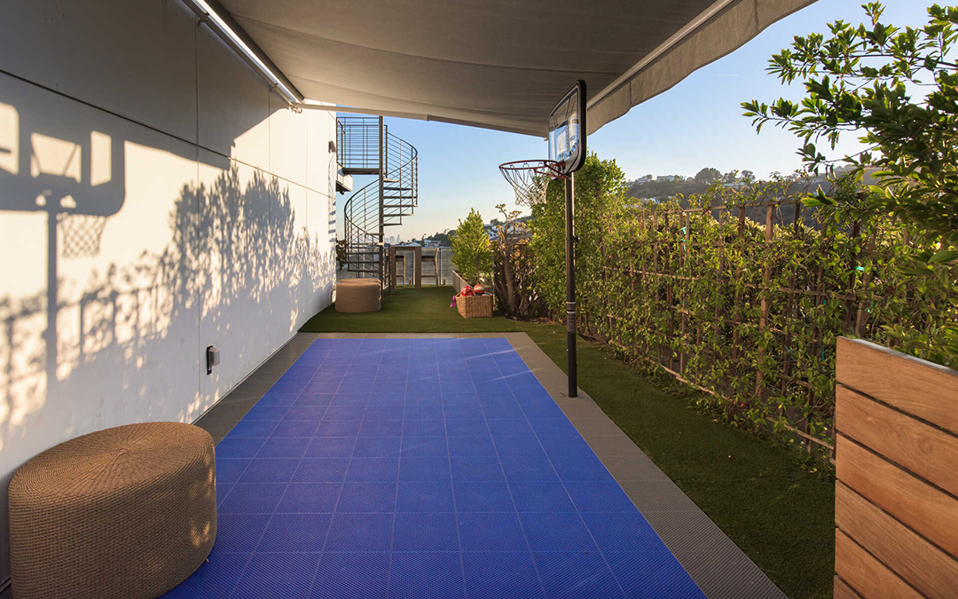 Teddi Mellencamp Of Rhobh Lists Hollywood Hills Modern With Panoramic Views Sport Court