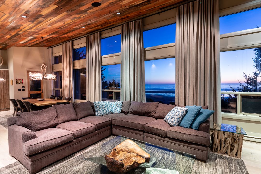 Tofino Canada Waterfront Lodge Estate Living Room